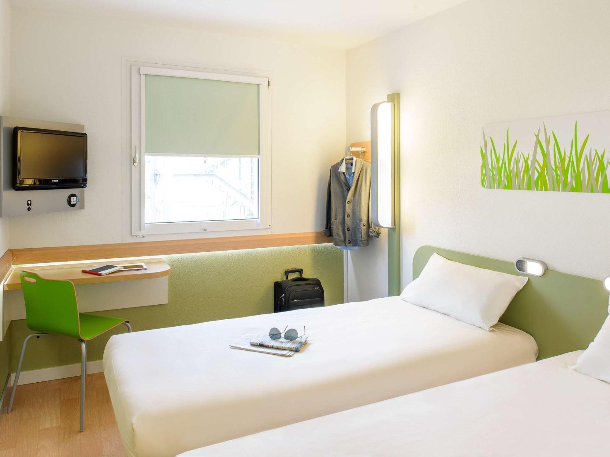 Ibis Budget Besancon Ecole Valentin Miserey-Salines Exterior photo